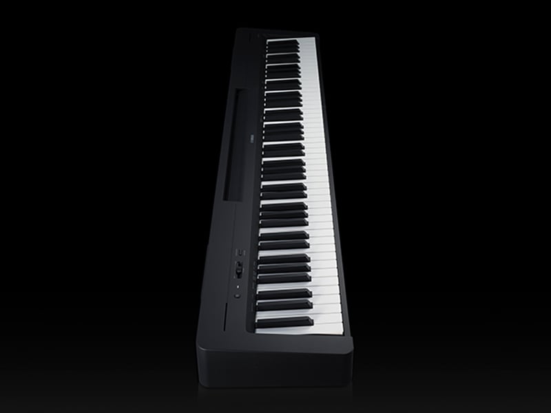Yamaha P-145 Minimalistyczna konstrukcja